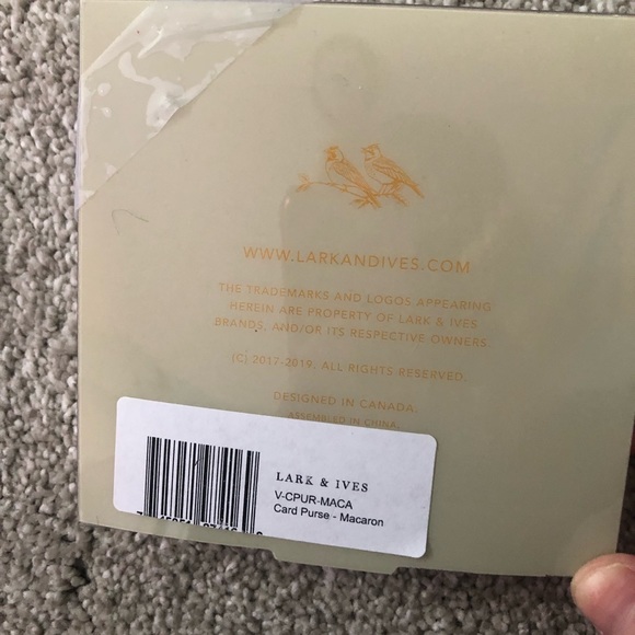 Brand new! Lark and Ives collection card purse and nail kit - Picture 4 of 10